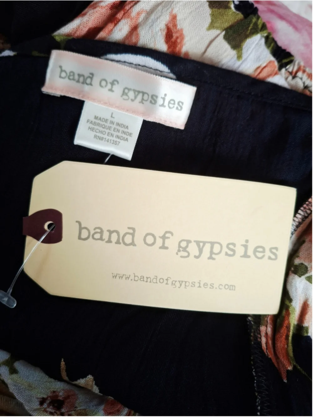 Band of Gypsies Floral Crop Top, Size L, Black and Peach nwt cottage core